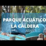 Relájate en las aguas termales de Balneario La Caldera